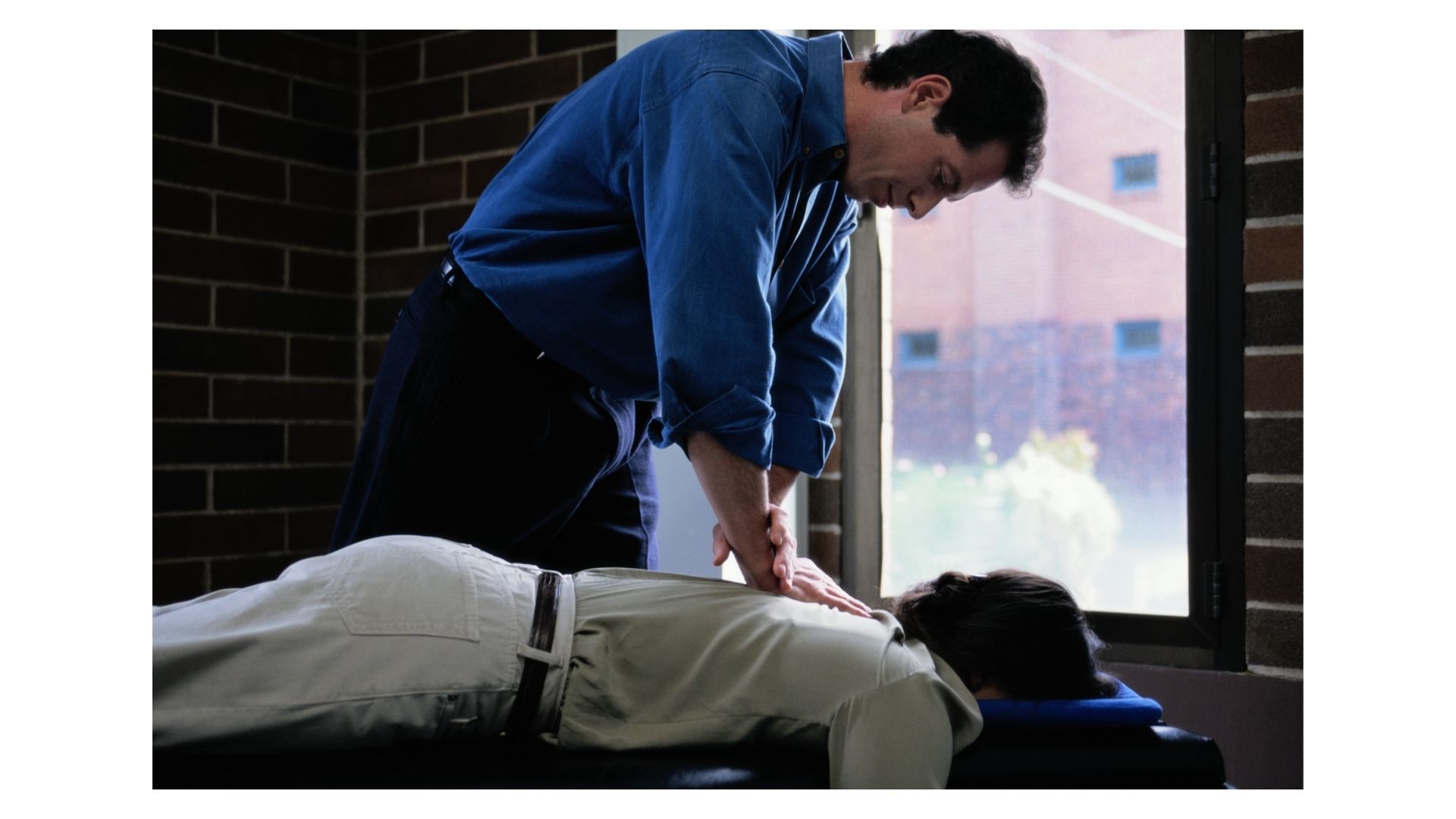 Featured image for How Much Does a Chiropractor Cost in Topeka? Pricing, Plans & What to Expect - Thrive Chiropractic blog about How much does a chiropractor cost in Topeka? Get clear info on pricing, plans, i